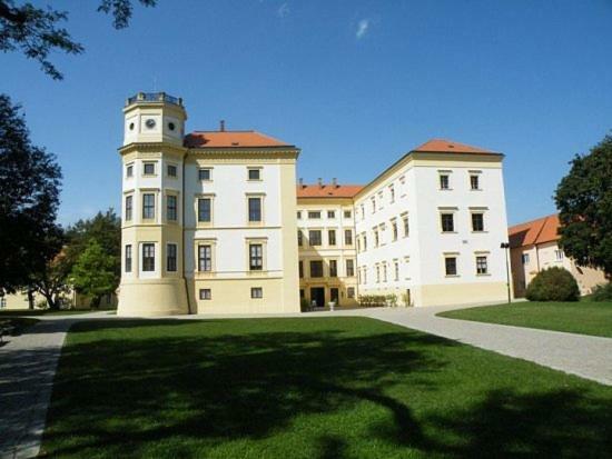 Privatunterkunft Ubytovani, *